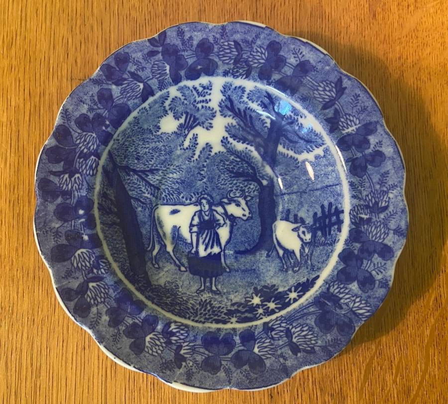 SMALL BOWL  BLUE and WHITE - COWS AND GIRL / LADY in the FOREST / FIELDS - REALLY STUNNING!!!!!
