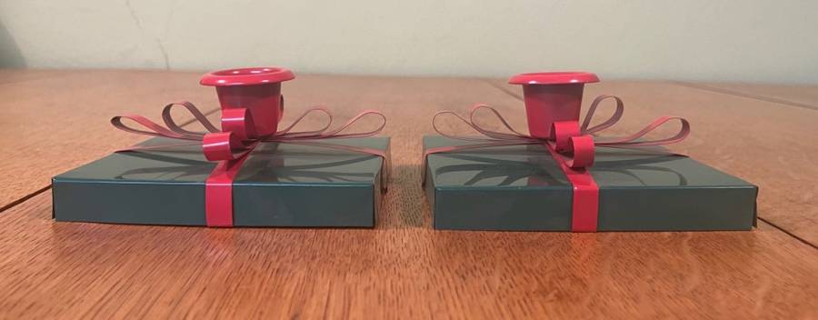 CANDLE HOLDERS PAIR (2) - SQUARE METAL PAINTED RED & GREEN.