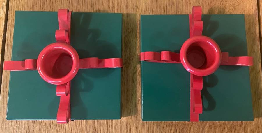 CANDLE HOLDERS PAIR (2) - SQUARE METAL PAINTED RED & GREEN.