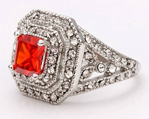 GORGEOUS 925 STERLING SILVER RING