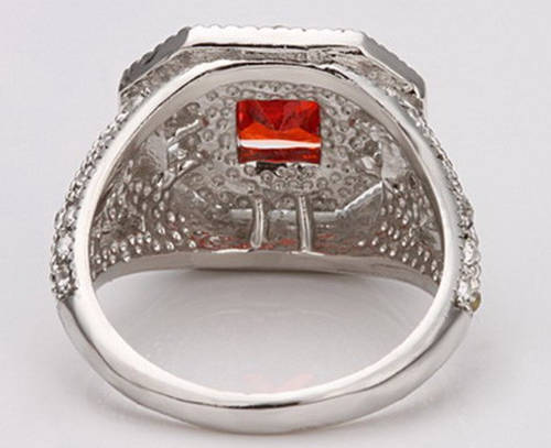 GORGEOUS 925 STERLING SILVER RING
