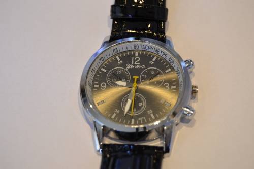 *J* Unisex Watch (Geneva)