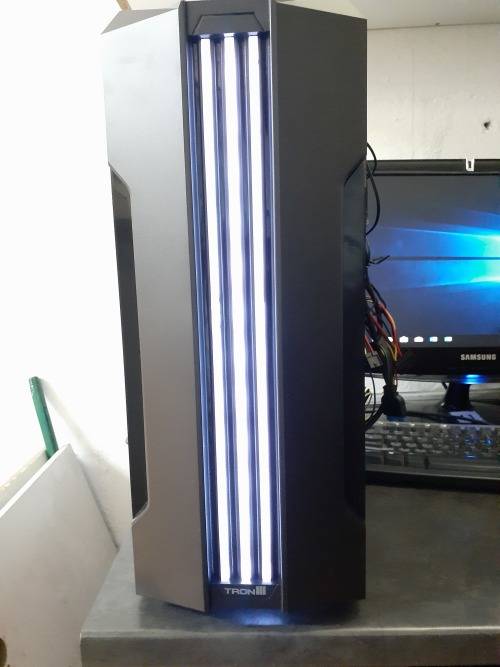 PC wit Intel Core i7 2600, 500gbHDD, 4GB DDR3 RAM