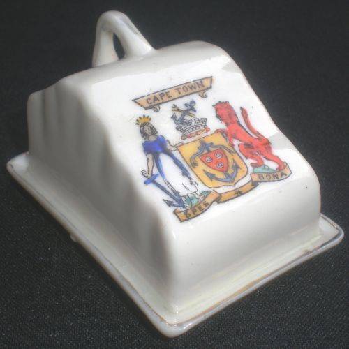 CRESTED WARE. 'Disa Art' (Valentine & Sons, Cape Town). CAPE TOWN CREST. On butter dish.