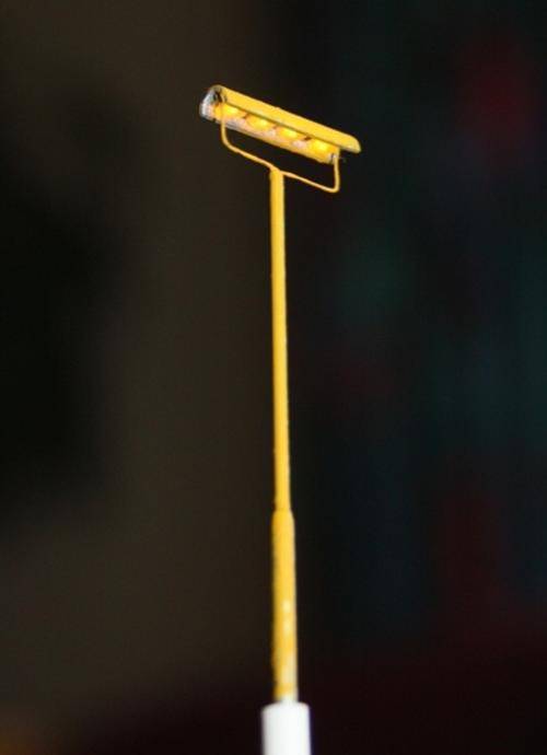 HO scale platform lights. Old style.