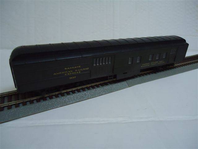 Coach for project or spares -Dark Green no2