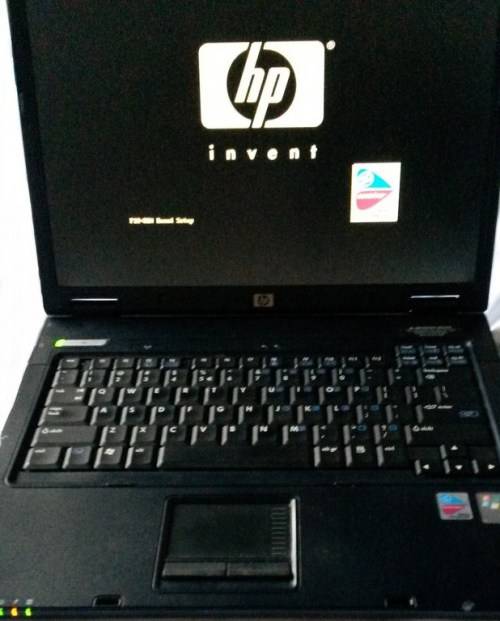 HP Laptop -  Freezes on start-up  *****LOW SHIPPING ****