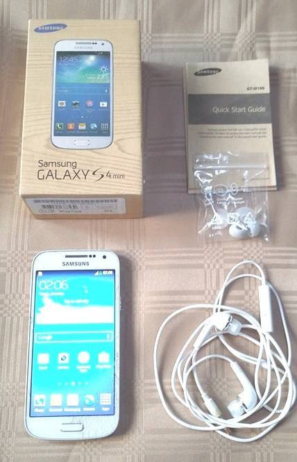 Samsung Galaxy S4 Mini - Outer screen cracked  Only  - *****LOW LOW SHIPPING ****