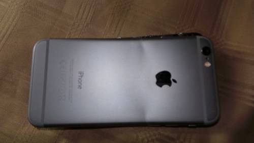 Iphone 6 Up for Grabs -  **** LOW LOW SHIPPING ******