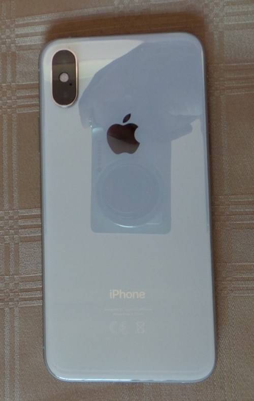 Iphone XS Up for Grabs -  **** LOW LOW SHIPPING ******