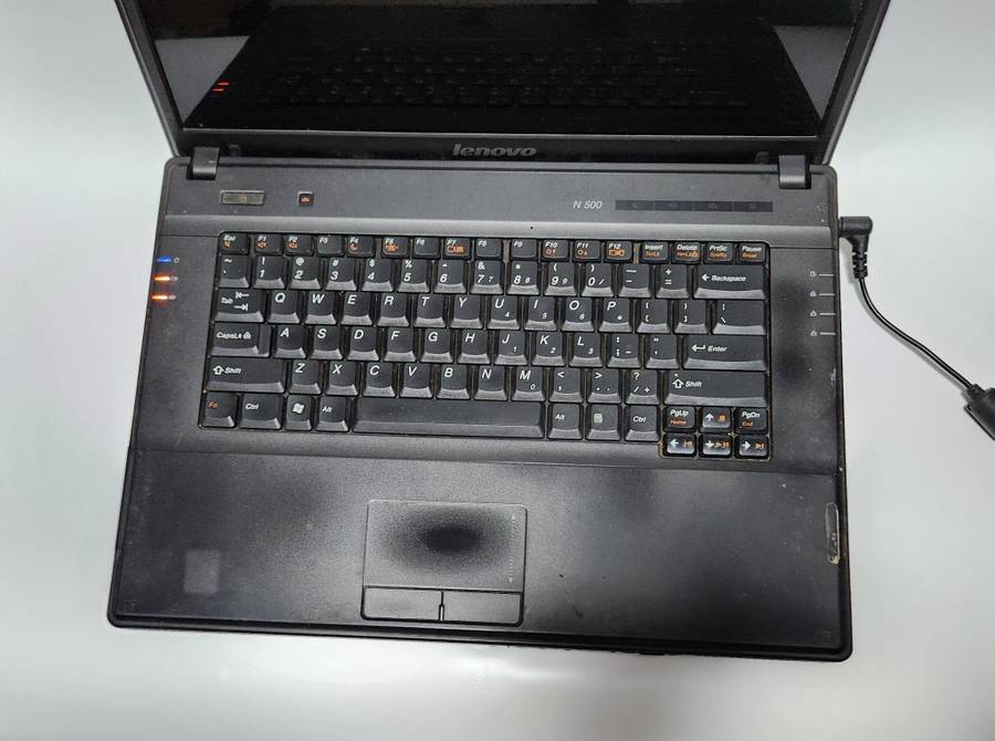 LENOVO LAPTOP - MODEL - N500  up for Grabs - ****** R30 SHIPPING *****