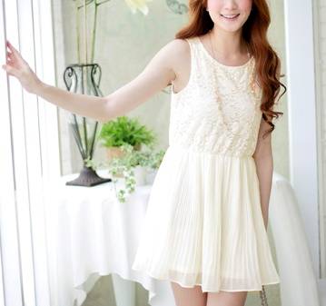  *Fashion Tokyo* Elegant Flora Net Pleated Chiffon Dress-Almond