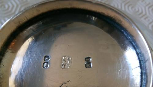 HALLMARKED SOLID SILVER CREAM JUG - 126 GRAMS - LONDON 1840 THOMAS MITCHELL andCO