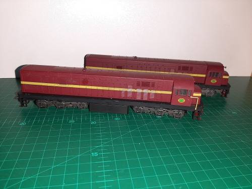 34 Class Diesel Locomotive with Dummy