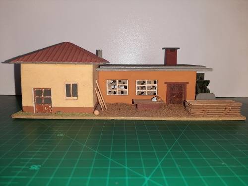 HO Scale Abandoned Lumber Shed