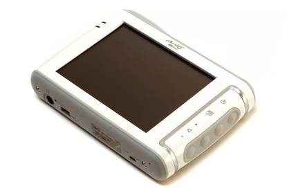 Mio Digiwalker: Mp3 Player, Picture viewer, and GPS navigation