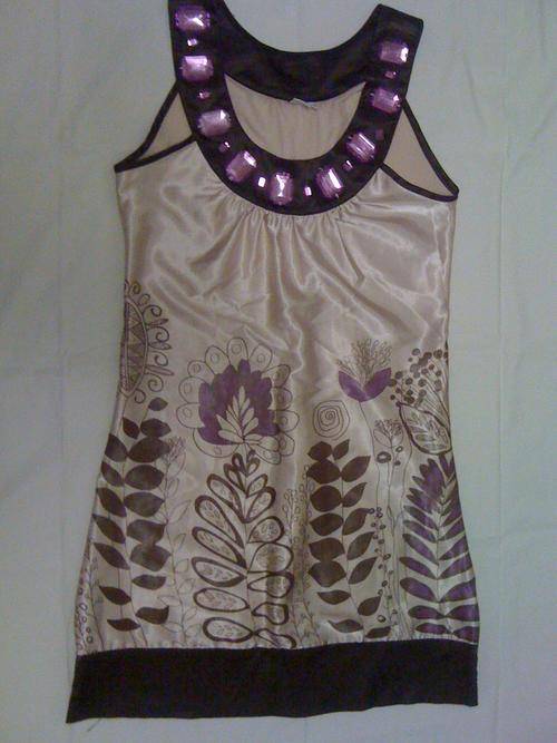 Ladies diamonate detail dress size   34
