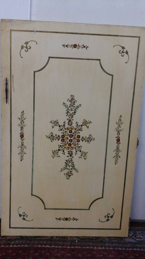 FANTASTIC VINTAGE WOODEN DOOR. SIMPLY FABULOUS!