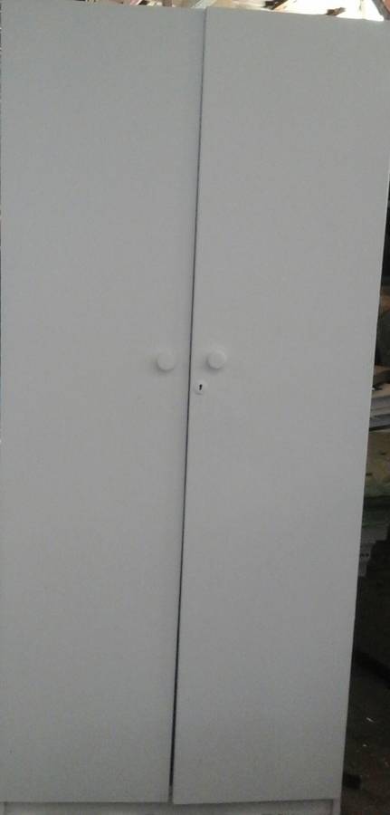 TERRIFICALLY AWESOME WOODEN STAND ALONE CUPBOARD. FANTASTIC & USEFUL PIECE!