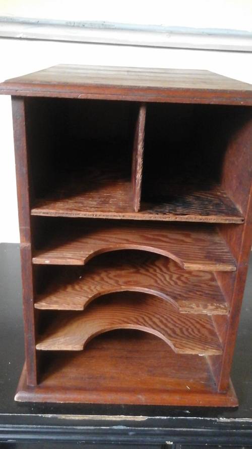 MIGHT BE VINTAGE BUTTHIS FILING SHELF  IS STILL BEAUTIFUL AND FUNCTIONAL