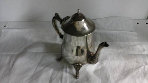 Elegant EPNS tea pot