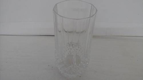 STYLISH VINTAGE CUT GLASS VASE.  PERFECT CONDITION. STUNNING PIECE