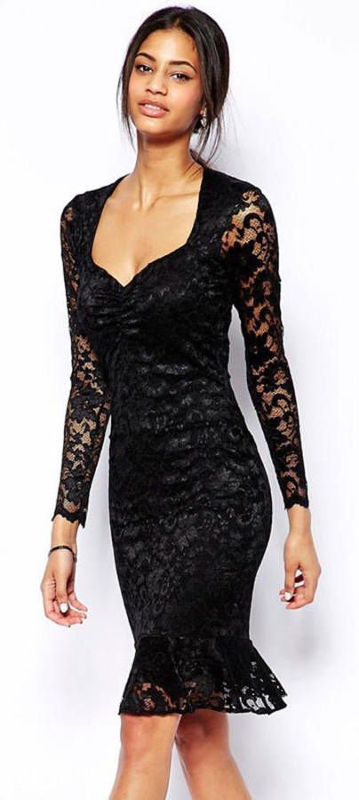 STUNNING BLACK LACE DRESS