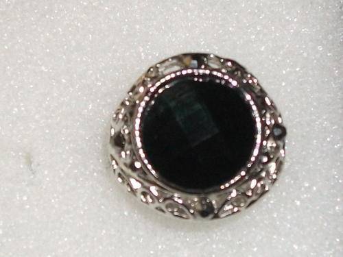 STUNNING SILVER DESIGNERS RING WITH A BLACK STONE