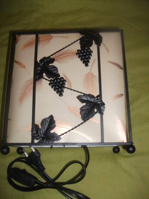 STUNNING BEDLAMP