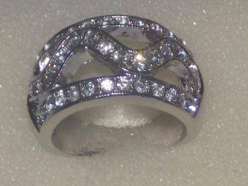 STUNNING SILVER ELECTRPLATED RING MUST BE YOURS!!!!!!!!!!!!! SIZE 16