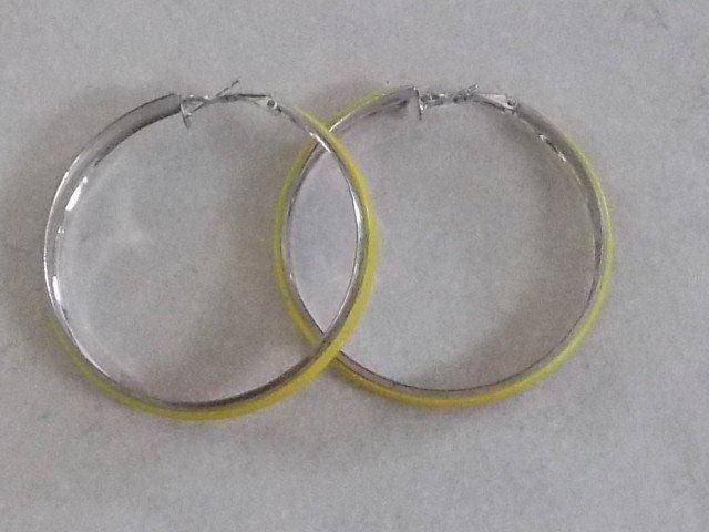 STUNNING EARRINGS