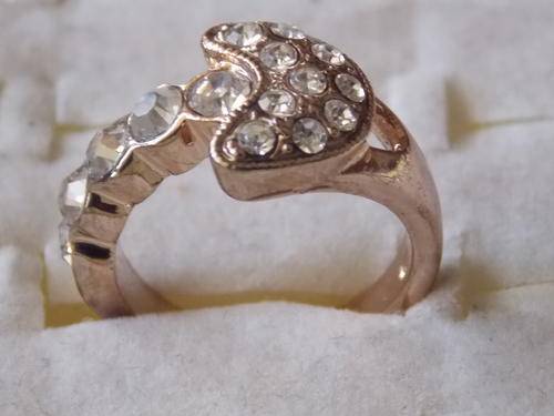 STUNNING GOLD FILLED DESIGNERS RING WHITH BEAUTIFUL SIM DIAMONDS ADDED SIZE 17,18 & 19