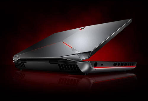 Alienware 17 : Core i7-4700MQ, 750GB HDD + 64GB SSD, 16GB RAM, 4GB Nvidia GTX780M