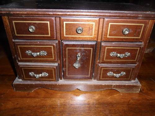 Lovely wooden Jewellery box