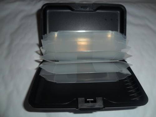 ELEGANT CREDIT CARD HOLDER