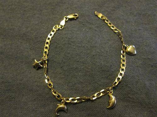 9ct Charm bracelet