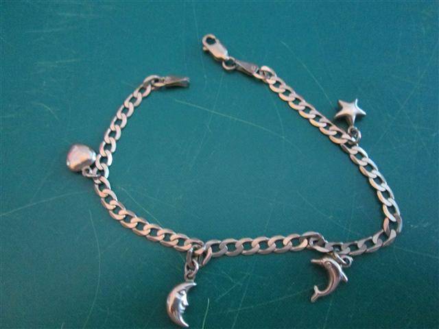 9kt charm bracelet