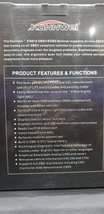 BRAND NEW KONNWEI KW818 NEWEST GENERATION  OBD II DIAGNOSTICS SCAN TOOL