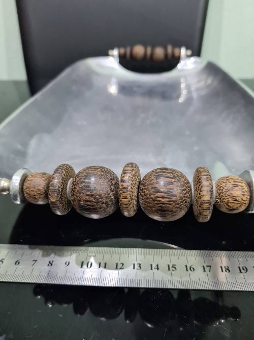 VINTAGE PEWTER SERVING TRAY WITH LOVELY WOODEN HANDLES