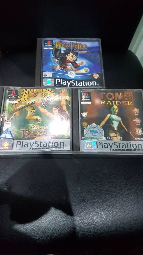 SONY PS ONE INCLUDING 6 GAMES...WORKING ORDER