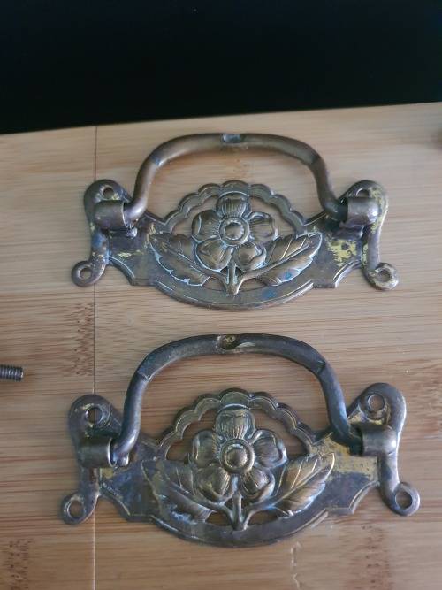 THREE PAIRS SOLID BRASS VINTAGE DOOR/DRAWER  HANDLES...ONE BID FOR ALL
