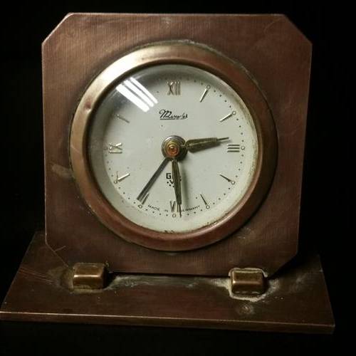 VINTAGE BRASS CLOCK[MADE IN ENGLAND] C DESC