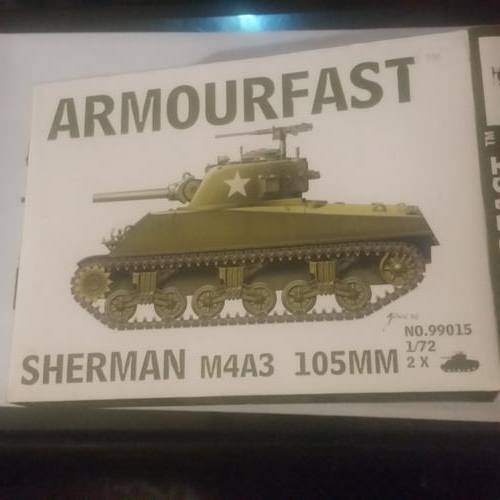 ARMOURFAST SHERMAN SELF ASSEMBLE 1/72 SCALE