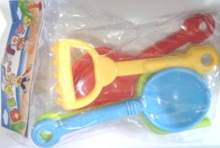 Perfect Toddlers Beach Sand Set !!