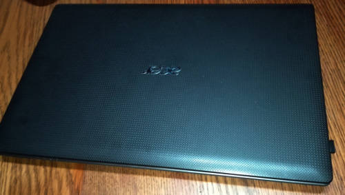 Graphic Designer- 8Gig Ram, i5 for Laptop ((under R4000)) clean, + photoshop + ai installed