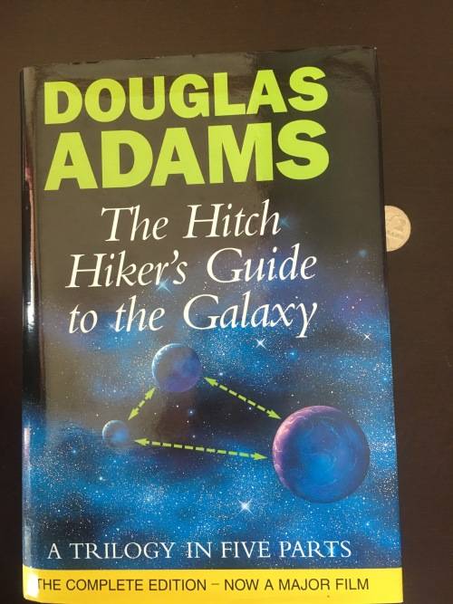 The Hitchhikers Guide to the Galaxy - Trilogy in 5 parts - Douglas Adams (hardcover)