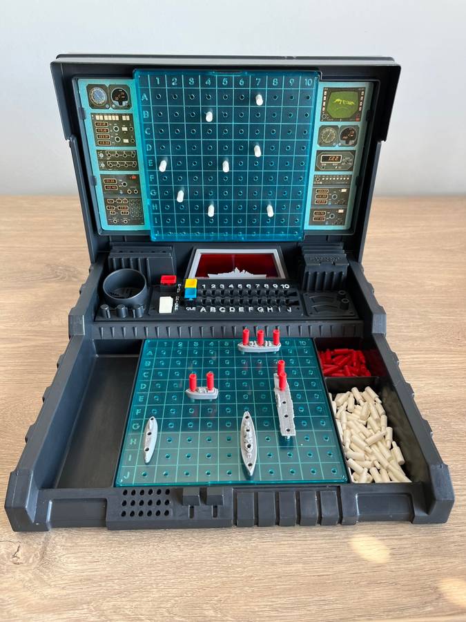 Milton Bradley - Iconic 1977 Electronic Computer Battleship Game