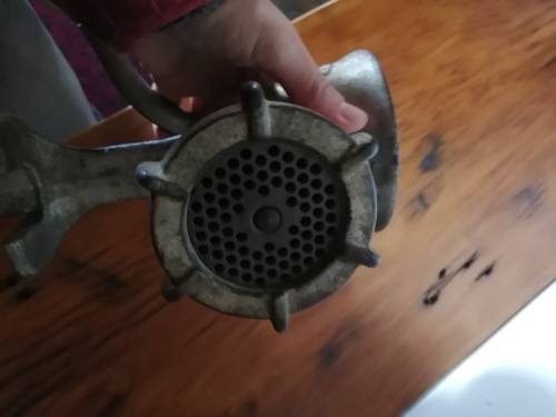 VINTAGE OB MEAT GRINDER NO.8