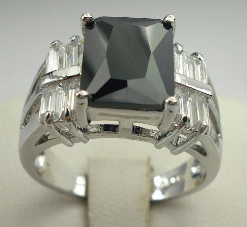 Stunning 14kt white gold GP and 2.85ct black lab diamond ring.