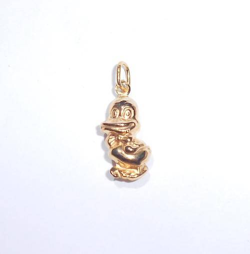 9ct yellow gold Donald Duck charm